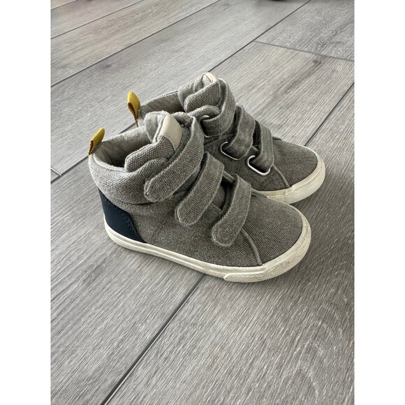 Cat & Jack 6C Sneakers Grey High Tops 3 Hook & Loop Straps Toddler - Picture 3 of 7